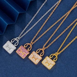 H ketting V Gold Love Home Letter nieuwe H ketting Womens Kangkang tas volledige Diamond 18K Rose Gold handtas geavanceerde sleutelbeen keten