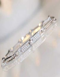 V Gol Material Bracelet de charme punk de bracelet de qualité luxueux avec diamant deux couleurs plaqué pour les femmes bijoux de mariage cadeau PS1142185
