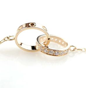 V Gold Materiaal Luxury kwaliteit charme hanger ketting twee ronde vorm met diamant in twee kleuren vergulde hebben velet tas stempel v4