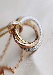 Collier pendentif en or V en trois anneaux ronds avec diamant pour femmes, bijoux de mariage, cadeau de couleur différente, boîte PS32824370004