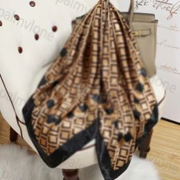 v-foulard en mousseline de soie de haute qualité Foulards en soie Foulard de tête Designer Bandeau Châle noir Caractère Lettre Animal Print Dot Foulards Designer Femmes Lightweight24