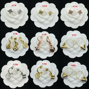 Boucles d'oreilles lettre V pour dame femmes filles clous d'oreille ensemble Designer Micro incrustations boucle d'oreille en cristal cadeau de Saint Valentin bijoux de fiançailles pour accessoires de mariée ZUHE 22