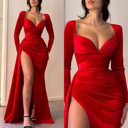 V prom neck rode jurk zeemeermin veet avond elegante lange mouwen gesplitste plooien backless formele jurken voor speciale ocns es