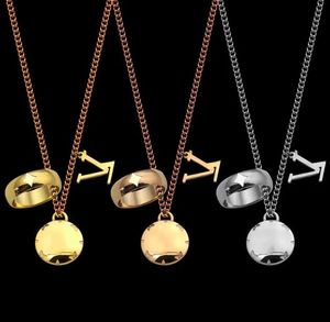 V-ring hanger ronde ring vier blad bloem ketting klassieke designer titanium stalen sieraden voor mannen en vrouwen paar ketting