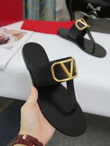 V Sliders Designer Luxury Woman Sandales Tongs pour femmes Chaussures plates de la mode élégante de haute qualité Sandale Sandale 890