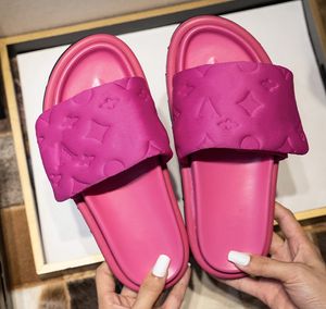 V630 Slides de pantoufles de mode Paris diapositives sandales pantoufles pour hommes femmes Hot Designer unisexe piscine tongs de plage taille 36-42