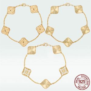 VAC 4 Four feuilles Clover Designer Pendante Chain Bracelet Colliers de mode de luxe Colliers d'oreille 925 STERLLING Silver 18K Gold Yellow 303n