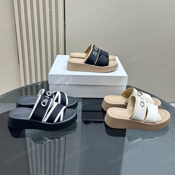 Plateforme de style de vacances glissades plates en tricot de lettres en tricot, pantoufles sandales Ladie Fasch Beach Sil sur des chaussures plates, des pantoufles de concepteur de luxe pour femmes avec boîte