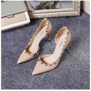 Valentine Heels Best Quality Pointed High Rivet Dames Dunne Heel Solid Single Shoes Damese Trouwschoenen LU8GB