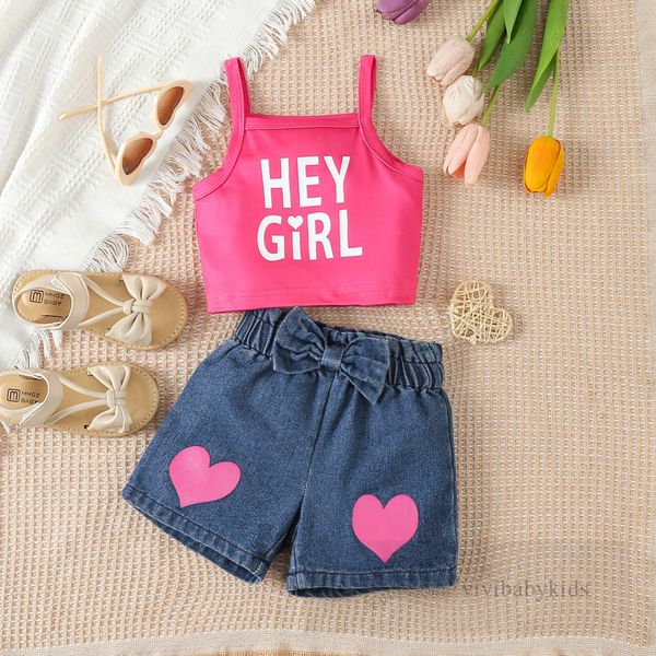 Saint Valentin Petites filles Vêtements Ensembles Enfant Enfants Lettre Imprimé Débardeur Love Heart Motif Bows Denim Shorts 2pcs 2024 Été Enfants Tenues Z6387