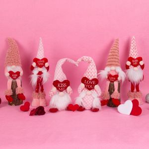 Saint Valentin Amour nain sans visage Rudolph poupée Articles de fête Gnome Poupées Faceless-Doll Décoration de la maison à la main Jouets en peluche par mer T9I001675