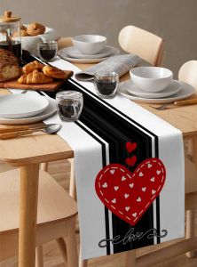 Valentines rayures coeurs coureur de luxe de luxe décor de mariage table coureur à domicile nappe décor de vacances