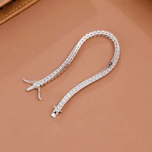 Précieux princesse coupe laboratoire diamant bracelet bracelet 14K or fiançailles bracelets de mariage pour les femmes de mariée fête d'anniversaire bijoux 240116