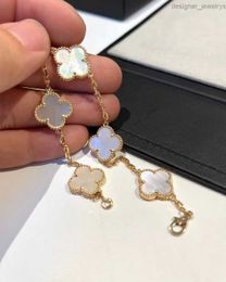 Van Clover Bracelet Designer Sieraden Love Charm voor vrouwen Girls 18K Gold Sweet 5 Bloemen Leaf Link 15mm Luxe Witte Moeder van Pearl