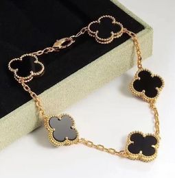 Van Clover Bracelet Fashion Classic 4 / quatre feuilles Clover Charm Bracelets Chaîne Bangle 18K Gold Agate Shell Pérothé