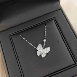 Collier VanCF Collier papillon de luxe en agate de diamant en or 18 carats avec diamants de qualité Chaîne papillon à la mode et polyvalente et de luxe