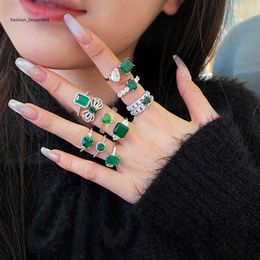 Collier Vanclef Custom 5A CZ CUBIC Zirconia Emerald Stone Green Engagement Anneau Diamond Sterling Sier bijoux Gold Wedd