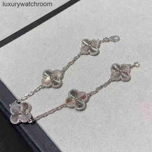 Bracelets de bijoux haut de gamme Vancleff pour femmes 925 Laser en argent sterling à quatre feuilles Bracelet à cinq fleurs plaqué avec une précision CNC à l'or blanc 18 carats