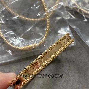 Bracelets de bijoux haut de gamme Vancleff pour femmes bracelet à signature plaqué or avec un bracelet de fermoir en diamant
