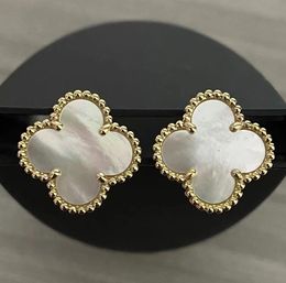 Vanish Designer Clover Studs Pendiendo Vintage Four Leaf Clover Charm Stud Vanclef Pendientes de acero inoxidable Grabas de oro para mujeres Joyas de boda 147