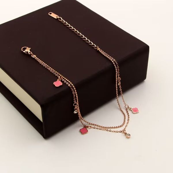 Vans Anklets Designer Cleefry Flower Anklet Vintage Rose Bijoux Chaînes plaquées or 18 carats Chaîne double en métal pour filles Fête des mères Fête de Noël Cadeau de vacances