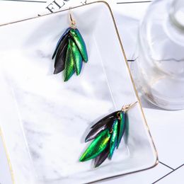 Vanssey joyería de moda étnica Tailandia alas de escarabajo naturales borla verde pendientes colgantes accesorios de fiesta de boda para mujeres 240124