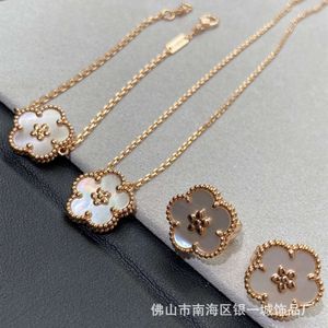 VANTY CLEEFTY S925 STRILL SIRGLAD PLATED ROSE GOLD BLANC FRILLARIA FOURSE LAVE GROUPE Collier de fleur de fleur Bracelet Gol