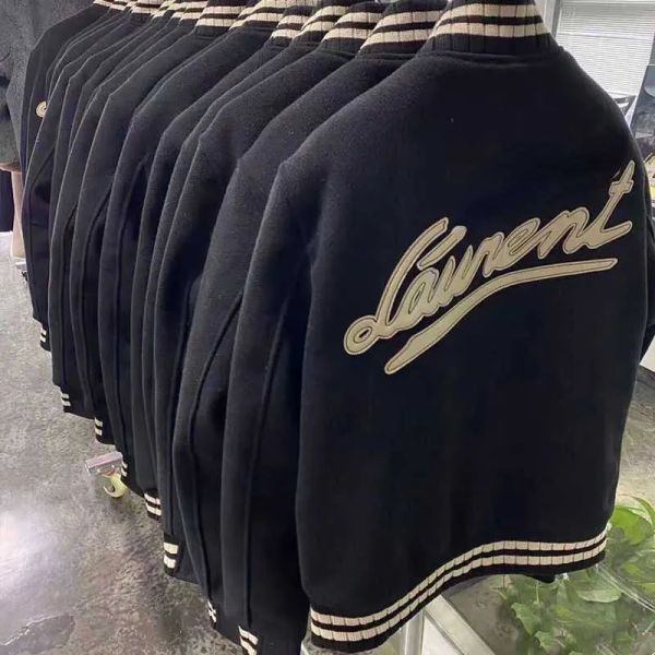 varsity Jacket Luxury Designer Jacket Mens Baseball Jackets Brodé Sportswear Hommes Femmes Lâche Étudiants Casual Laine Cardigan Polaire unisexe