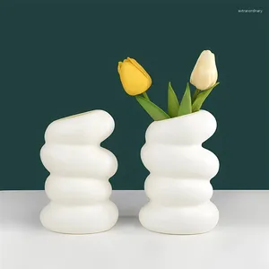 Vases 1pc Nordic Style Vase Vase White White Plastic Fleur pour décoration de mariage Home Dining Table Camor Doom Decor