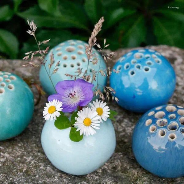 Jarrones 1pcs resina jarrón hecho a mano piedra de piedra perforada decoración de mesa de cerámica con agujeros adornos bonitos artesanías