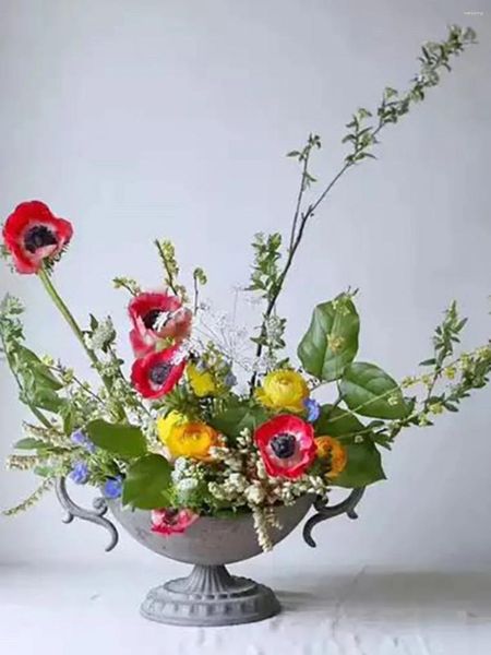 Vases 3D Handle Curbe Vase European rétro Gris Gris Double Ironon de fleur de fleur Banquet de mariage Arrangement de table