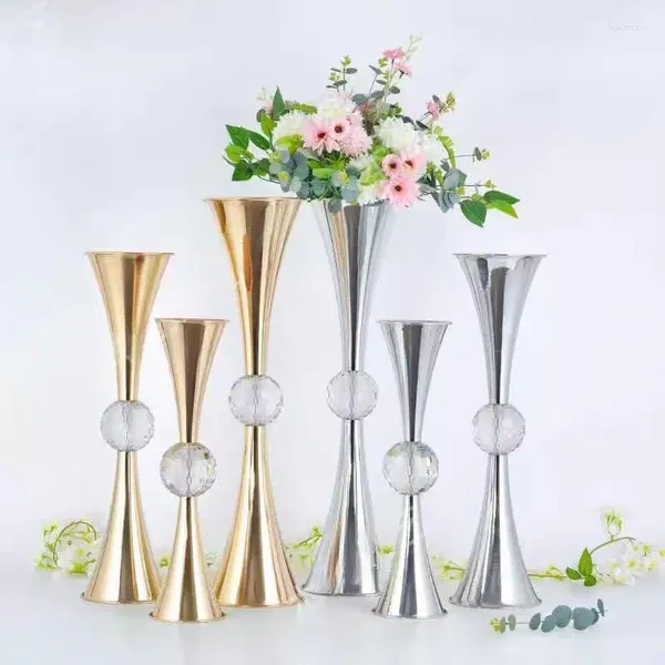 Jarrones 71cm de altura 10pcs Gold Silver Flowers Centralpiece Flower Stand Decoración de bodas para el hogar