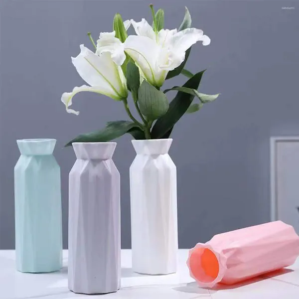 Vases un vase rond en plastique simple et élégant pour la décoration de la maison