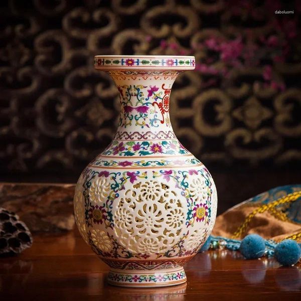 Jarrones Antiguo Jingdezhen Artesanía Jarrón de cerámica Chino Perforado Hueco Regalos de boda Muebles para el hogar Decoración Artículos artesanales