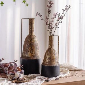 Vazen Antiek vintage ijzeren vaas Zwart en goud Tabletop -decoratie Klein