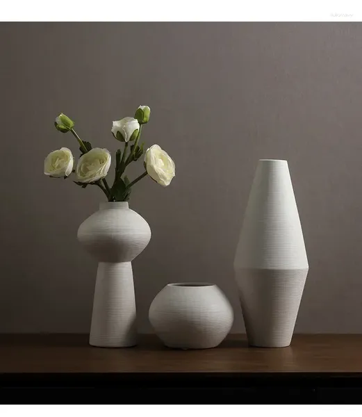 Vases BHM-fabrication moderne nordique blanc vase en céramique vaisselle de luxe en porcelaine ensembles uniques pour la main