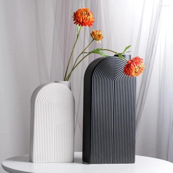 Vases Ensemble noir et blanc de 2 vases à fleurs décoratifs en céramique, cadeau idéal pour la décoration de la Saint-Valentin