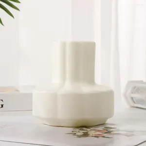 Vases Vase Vase en plastique élégante Fleur en plastique pour intérieur Utilisez le portefeuille séché réel