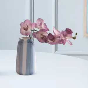 Vases en céramique Vase Vase esthétique Tablette Ornement Table Decorative Table Centère pour le bureau de mariage Bureau TV Cabinet