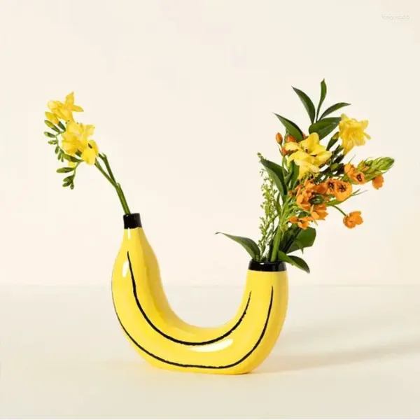Vases Creative Banana Vase Morden Design Resin Art Flower Cafe Office Office Ornement Ornement Artisanat Décoration de salon