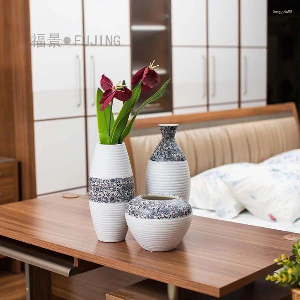 Vases Creative Cerramic Crafts Pottery Factory Direct Three-Piece Elegant Home Decor Furnishings Decoration