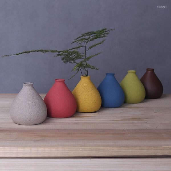 Vases Creative Vase en céramique moderne rétro petit sable coloré salon conteneur décoration de la maison artisanat ornements