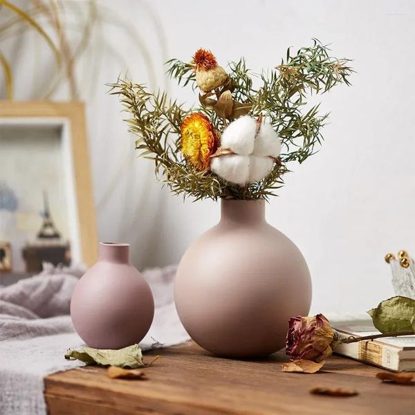 Vases Creative Design Céramic Home Decor Morandi Style Glaze Glaze Flowers Flowers for Living Room Arranges Artist Decoration