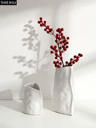 Vases créatives en forme de céramique blanc arrangement de fleurs de vase de plante Décoration de salon décoration trilatérale à la maison