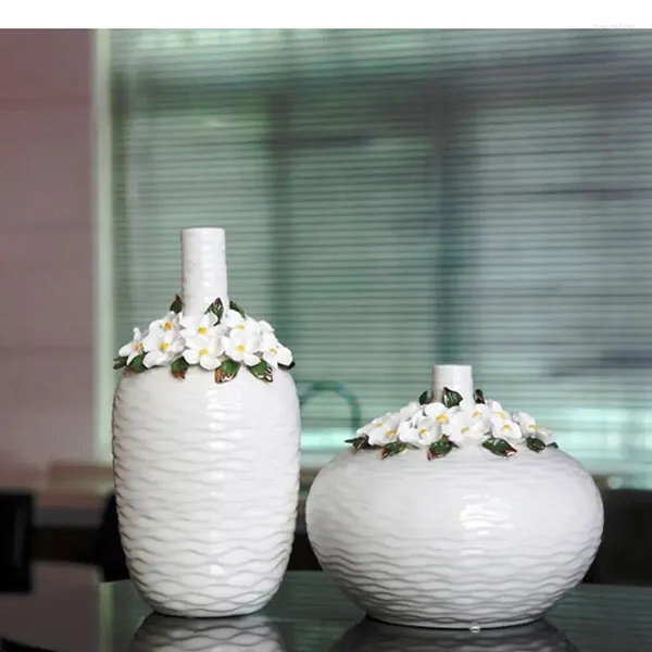 Vases Créativité Blanc Little Daisy Wave Match Céramique Vase Vase Jade Porcelaine Arrangement de floraux Décorations de maison modernes