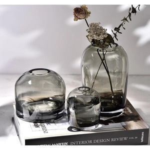Vases à style européen simple Vase créatif Ins Glass Flower Device Living Room Dining Table à manger petite bouche Fleurs de maison artisanat