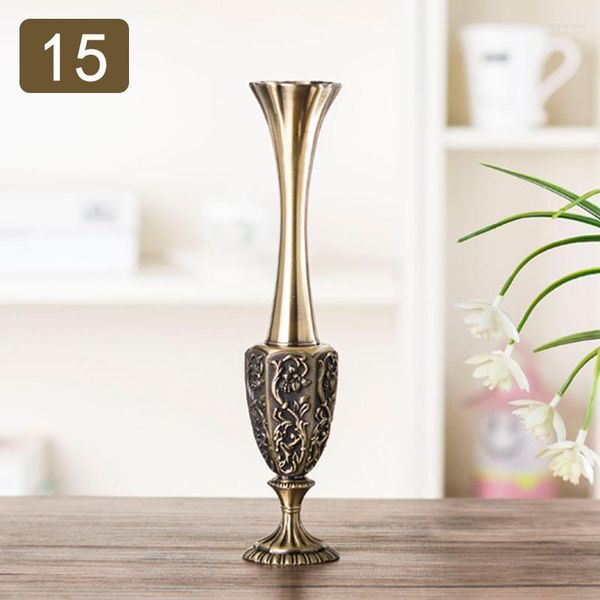 Vases de style européen en alliage de zinc petit vase en métal artisanat cadeau haut de gamme décoration de la maison ornements restaurant arrangement de fleurs