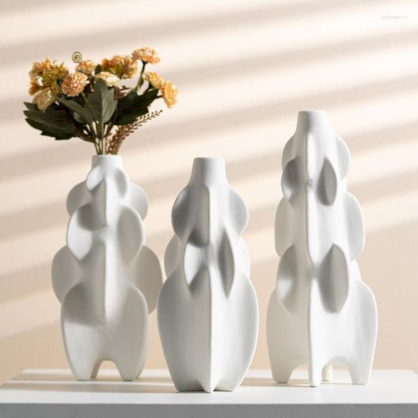 Vases Arrangement de fleurs chez l'habitant, Vase de forme spéciale, artisanat en céramique blanche