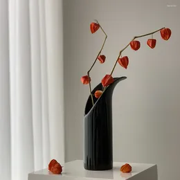 Vases français simples biseautés en céramique de couleur crème, décoration de table de salon, ornements de fleurs, articles de maison