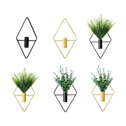 Vazen geometrische wandplanter metaal hangende vaas elegante en duurzame planthouder plantenbakken goudgroene bladeren